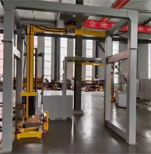 High-Speed Rotary Arm Wrapping Machine Fromm for Distribution Centers