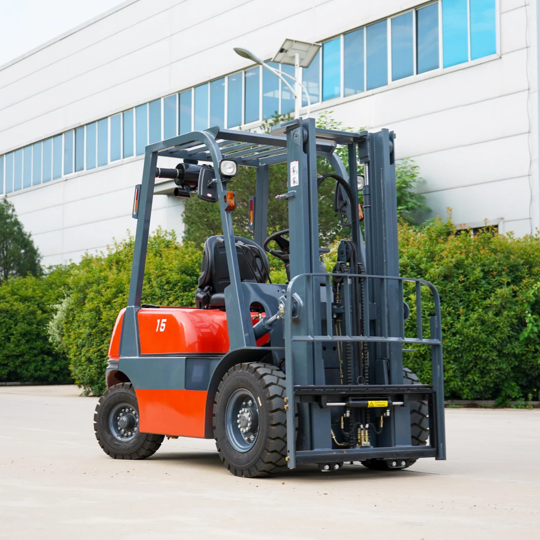 3 Tons 2 Tons Electric Forklift Warehouse Handling Cargo Equipment a Variety of Industries Use New Export Sales