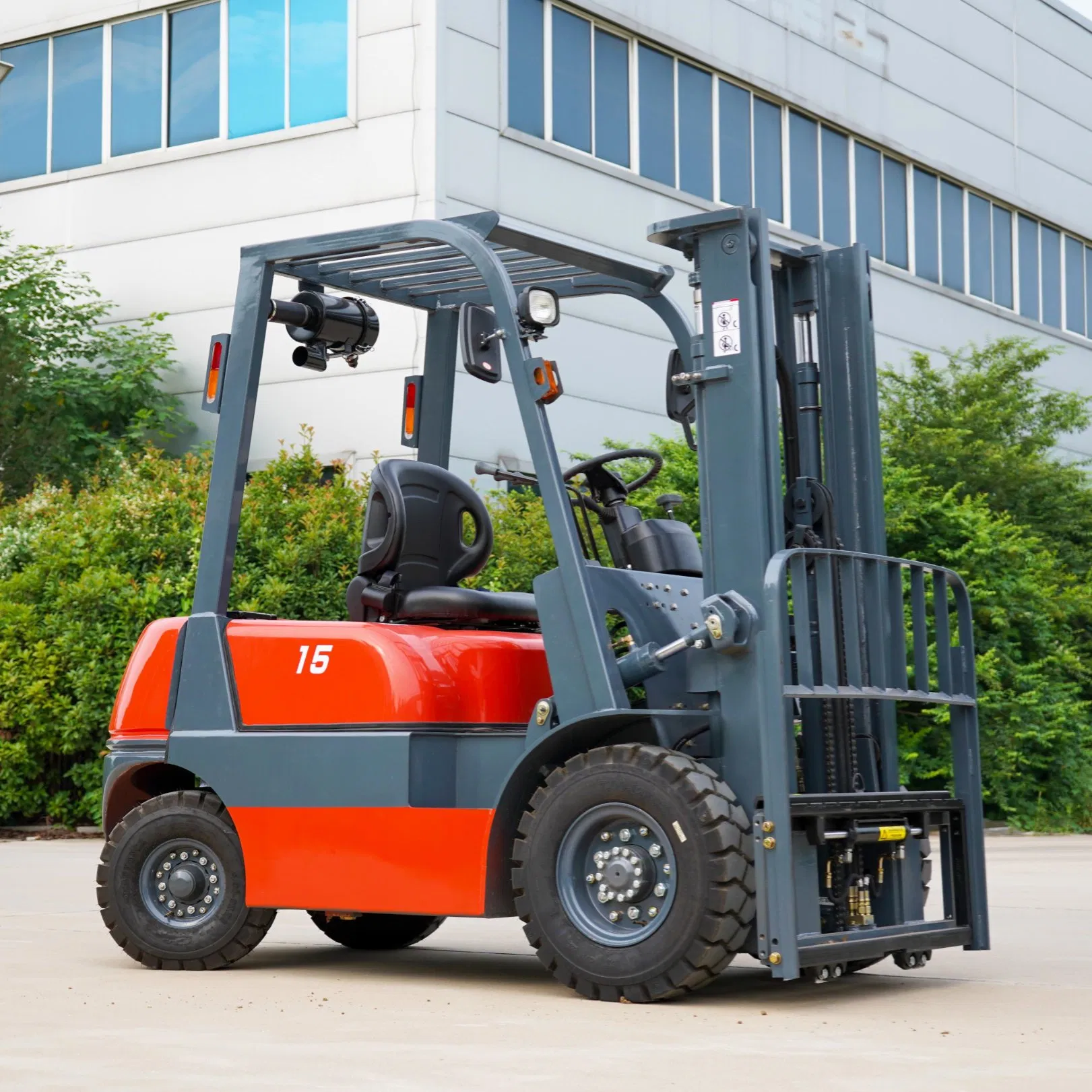 3 Tons 2 Tons Electric Forklift Warehouse Handling Cargo Equipment a Variety of Industries Use New Export Sales