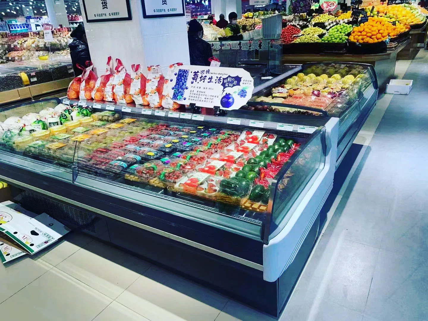 Junrun Commercial Cold Chain Refrigeration Equipment Plug in Upright Chiller Deli Meat Hshg Qingdao Factory Display Case Vegetables Fruits Serve-Over Counter