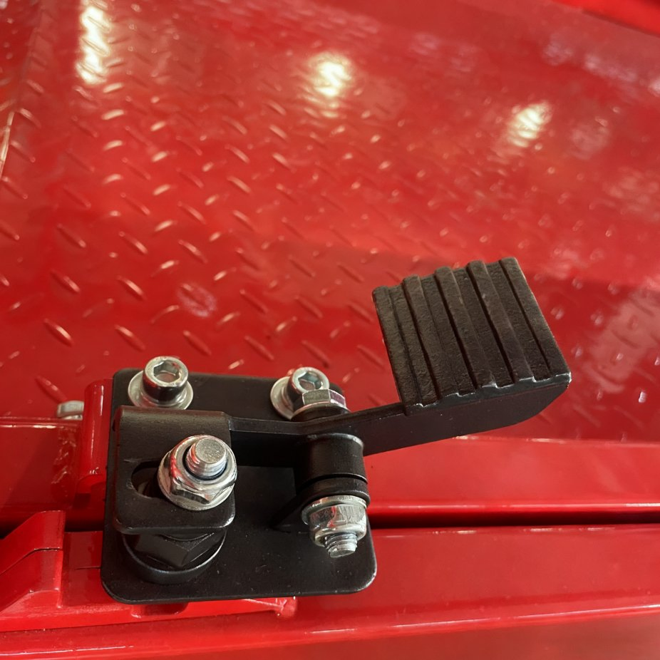 Logistics Park Shelf Organization Mobile Scissor Lift Hydraulic Lifting for High Level Shelf Access Aerial Work Platform 4m6m8m10m12m