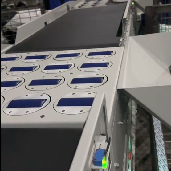 Smart Parcel Sorting System for Logistics Conveyance Automation Machine