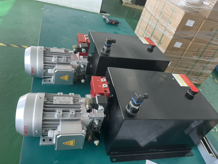 Hydraulic Cylinder Double Acting Pneumatic Oil Jack Extension Retraction Iron Material Hydraulic Tools for Lifting and Handling