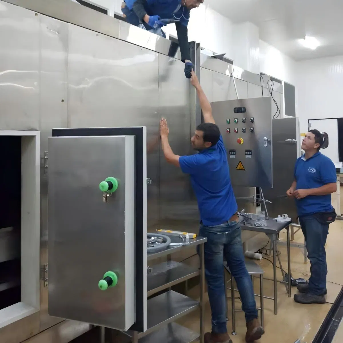 Advanced CE &amp; ISO9001 Certified 1500kg/H Industrial Freezing Equipment