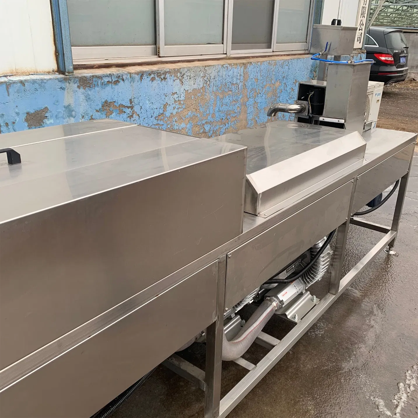 Commercial Egg Washing Machine for Egg Wholesale and Distribution Centers