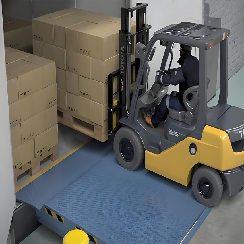 Stationary Fixed Warehouse Hydraulic Automatic Unloading Dock Equipment for Loading Bay