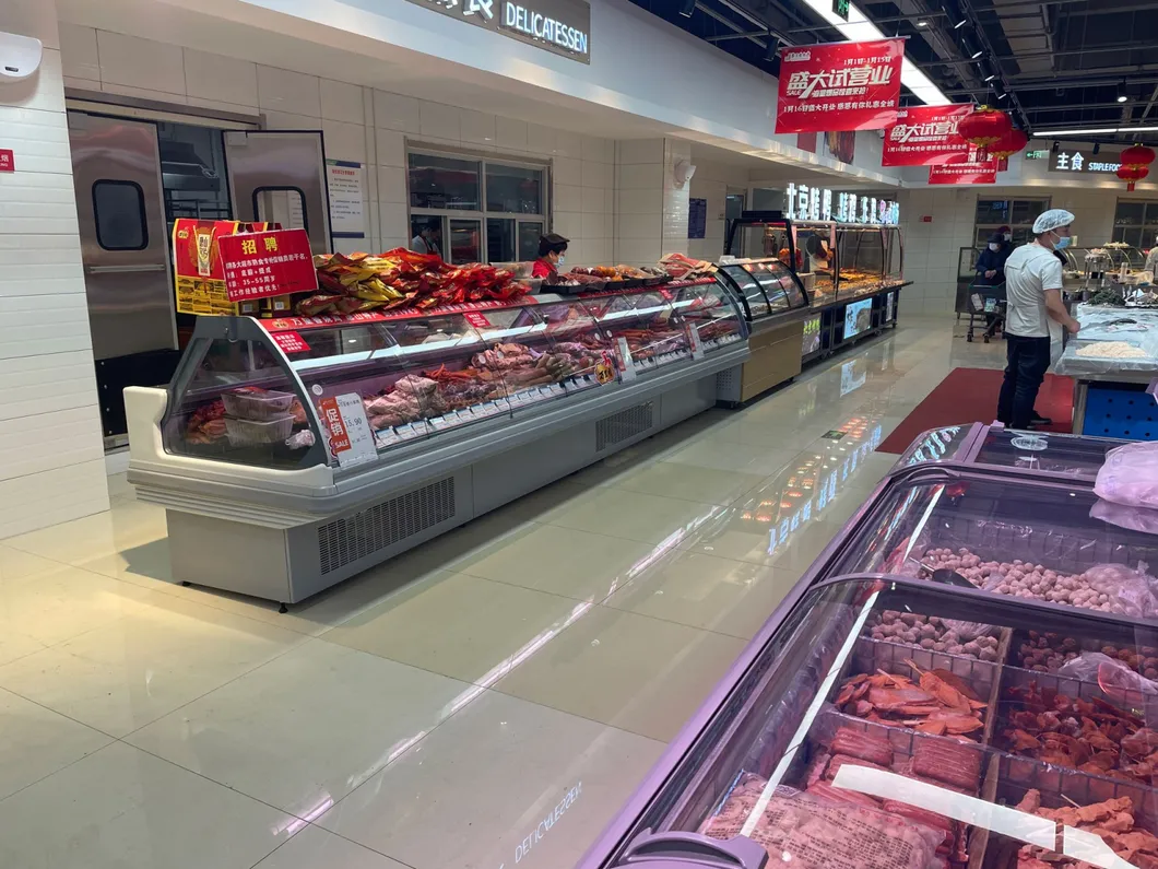 Display Case Detail 5