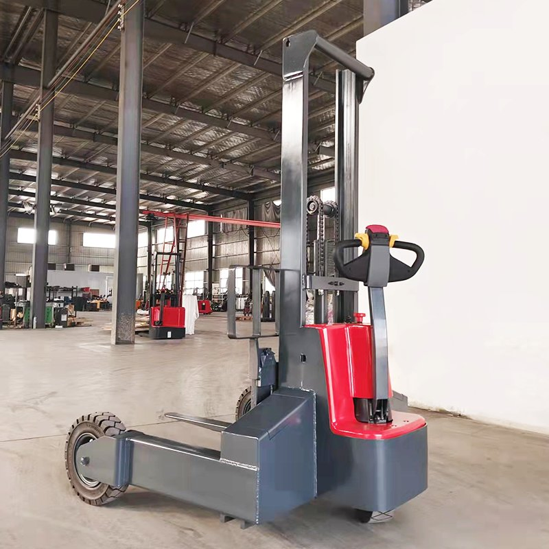 Customizable All-Terrain Pallet Handling Equipment