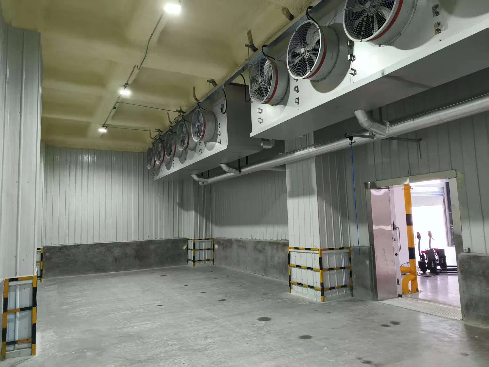 Cold Chain Engineering Self Use Air Cooler Equipment Qt