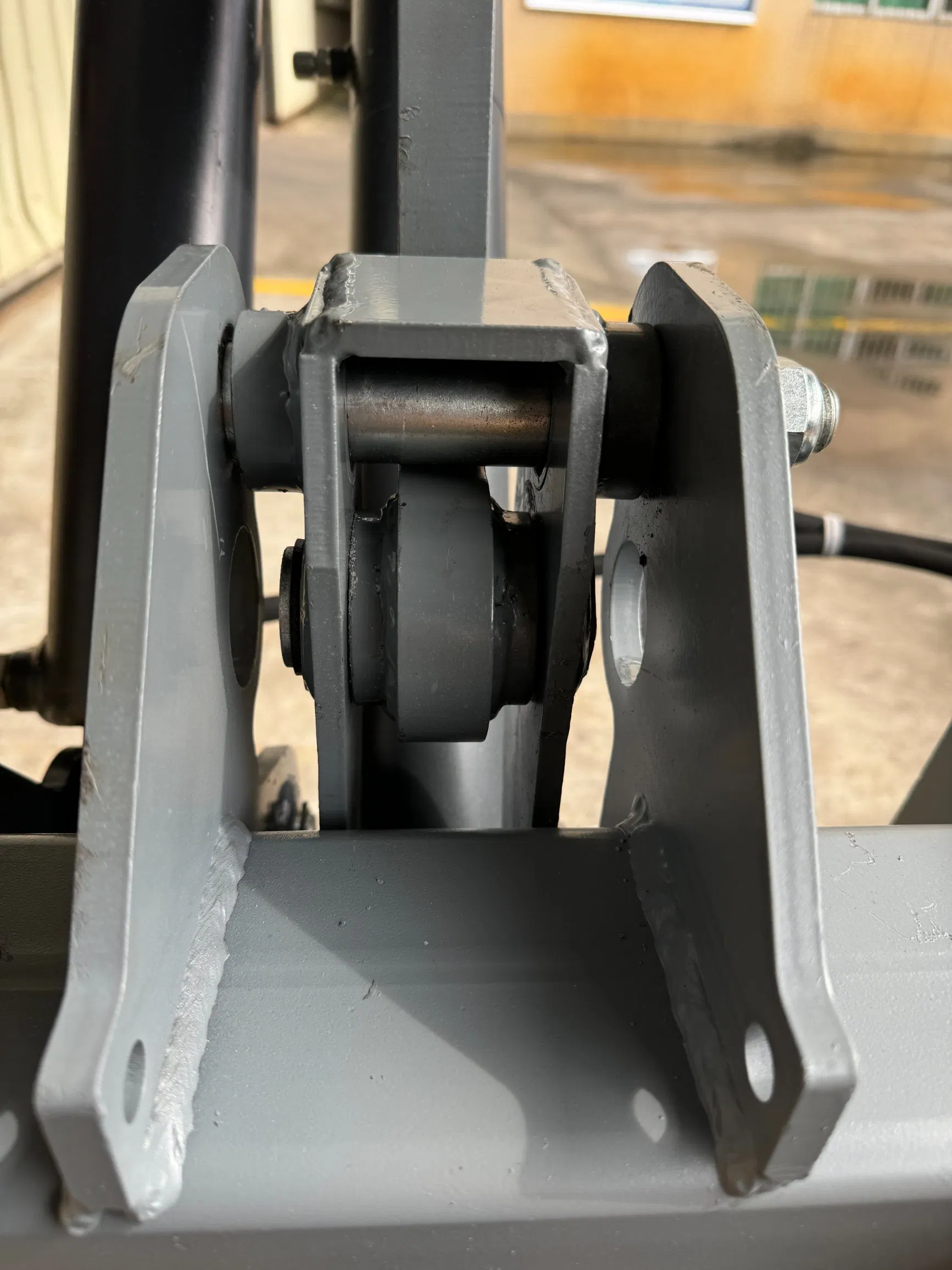 Maintenance-Free Tail Lift Cargo Truck Loading and Unloading Material Handling Equipment