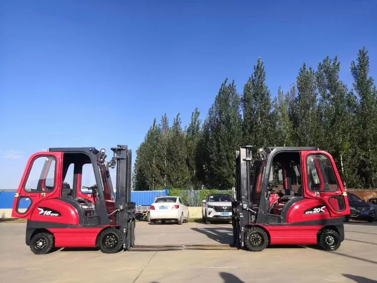 Electric Forklift Operation
