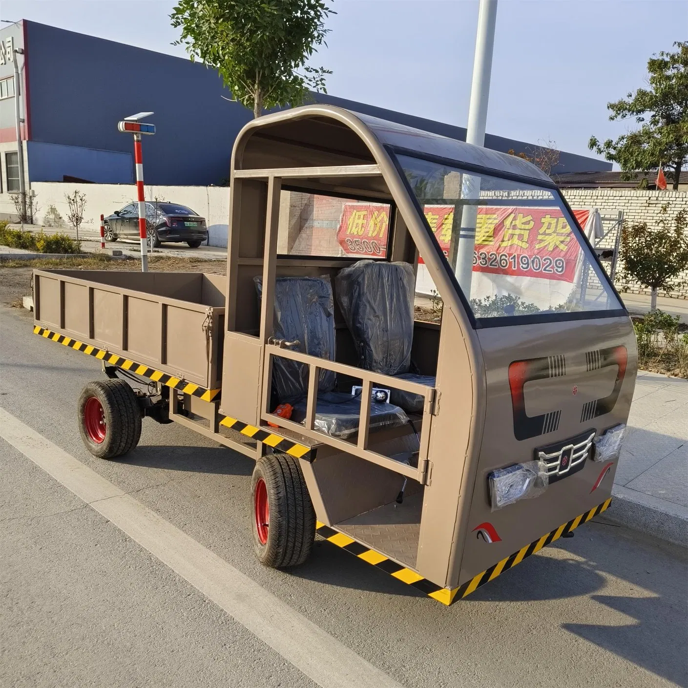 Electric Cargo Carrier Electric Material Handling Equipment