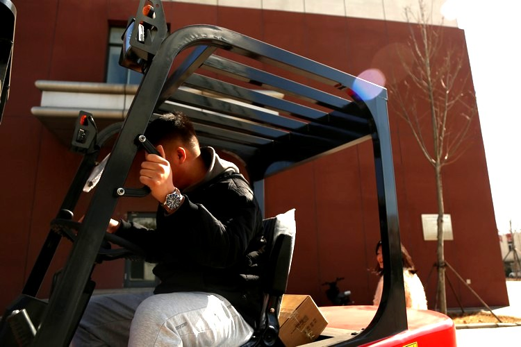 Chinese CE Approved Manual Hydraulic Warehouse Wheel Battery Fork Lift Cargo Handling 3.5 Ton Telescopic Electric Forklift Truck