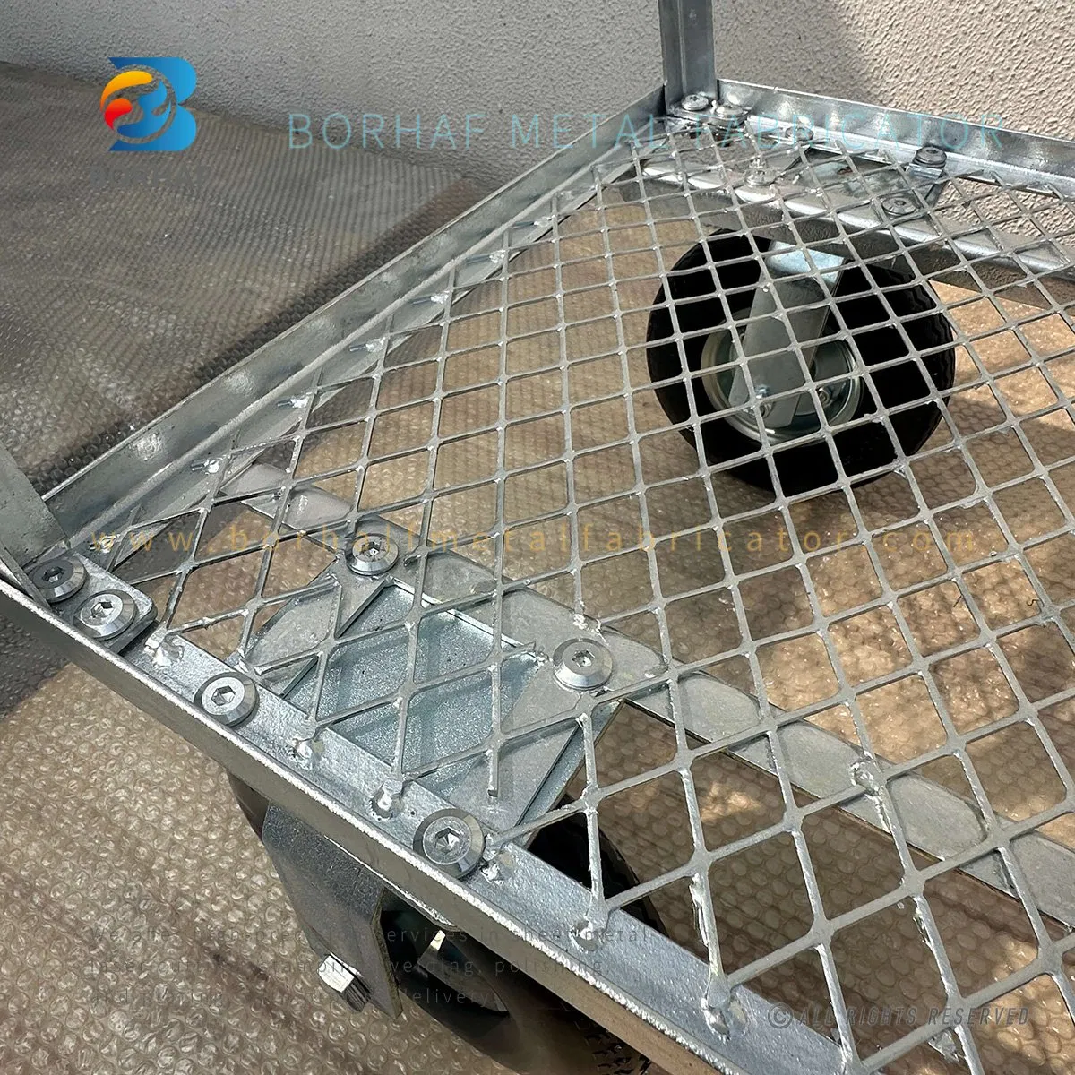 Cheap Price Commercial Steel Baking Trolley Wholesale Storage and Organization Tray Trolley