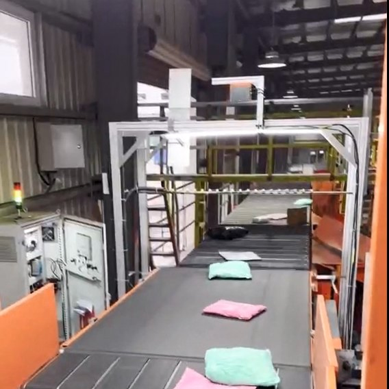 Adjustable Narrow Belt Sorting Machine for Parcel Distribution E Commerce Fulfillment Center Solution