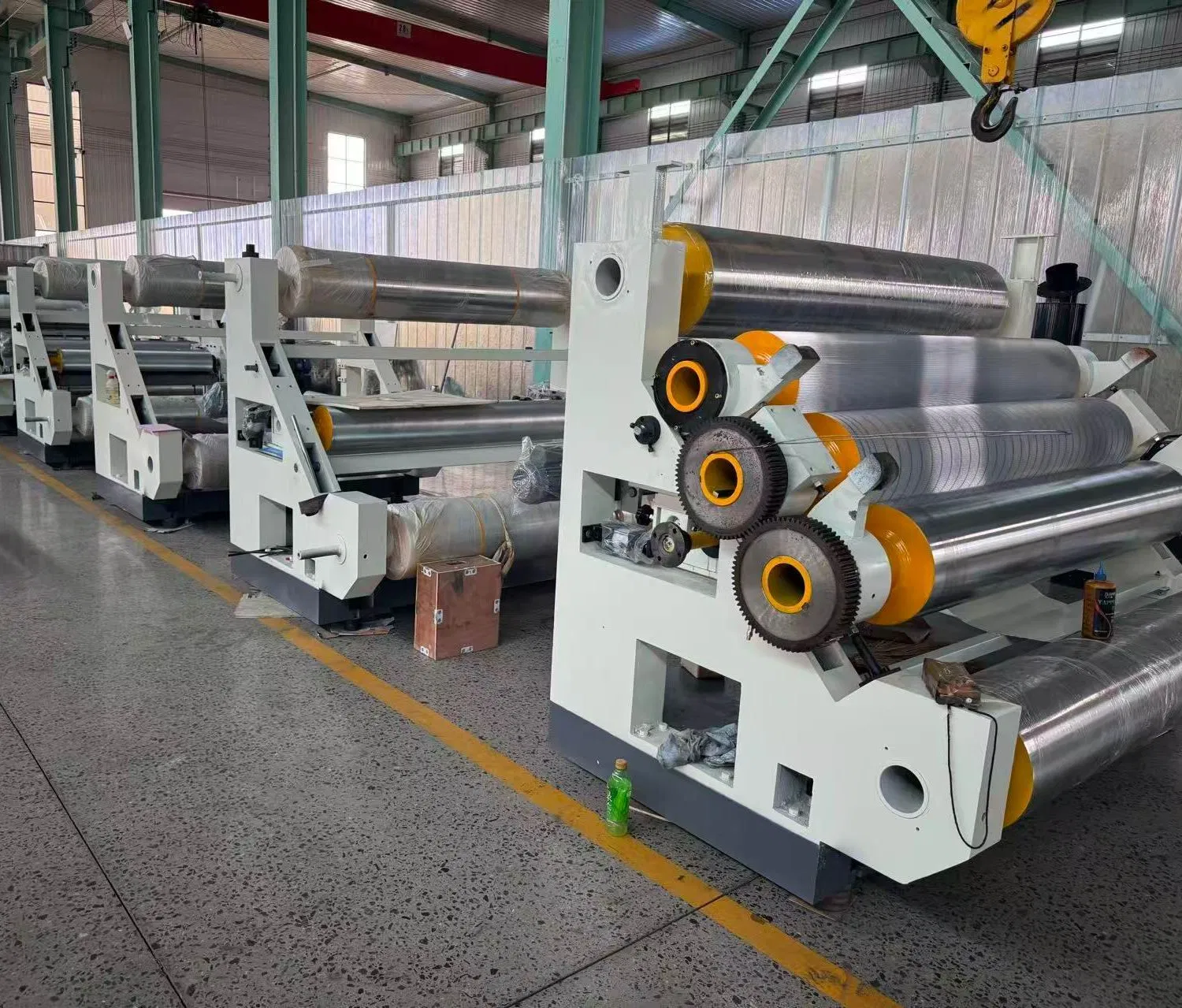 Advanced Fingerless Adsorption Tool for Seamless Material Handling