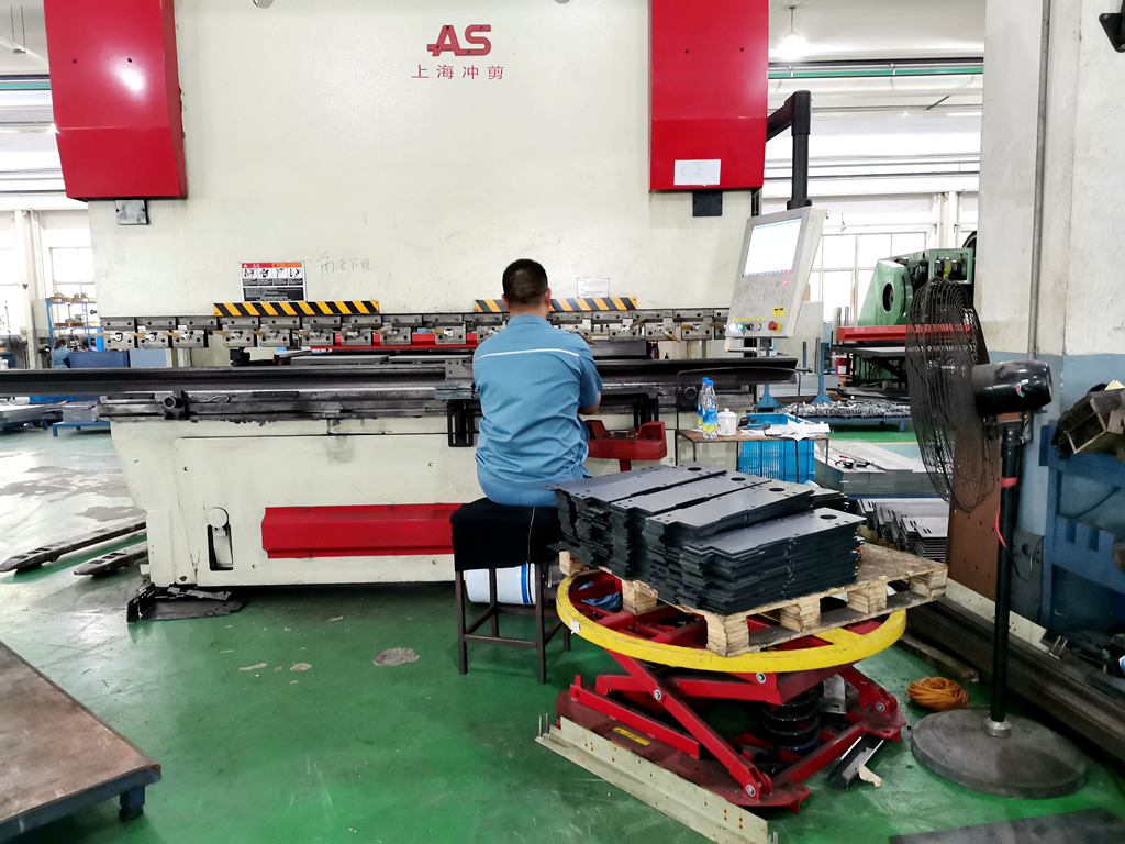 Pallet Handling Equipment