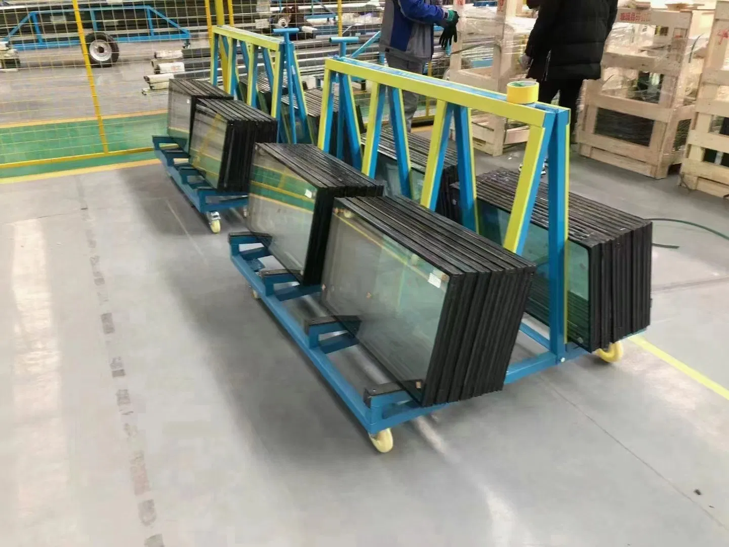 Premium Heavy-Duty Glass Storage Trolley with Custom Warranty Options for Secure Organization