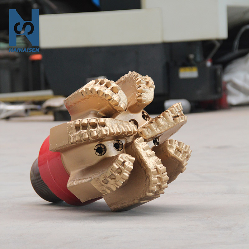 17-1/2 Inch 7 Blades PDC Drill Bit for Hard Formation