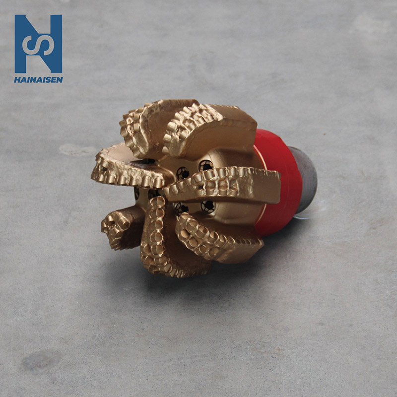 17-1/2 Inch 7 Blades PDC Drill Bit for Hard Formation