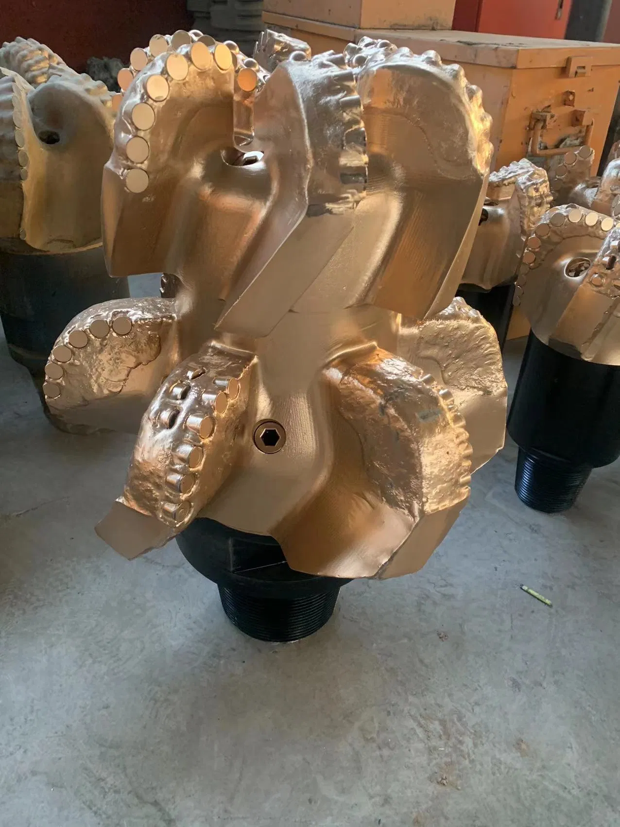 8 1/2 Longyue Steel/ Matrix PDC Rock Drill Bit for Sale