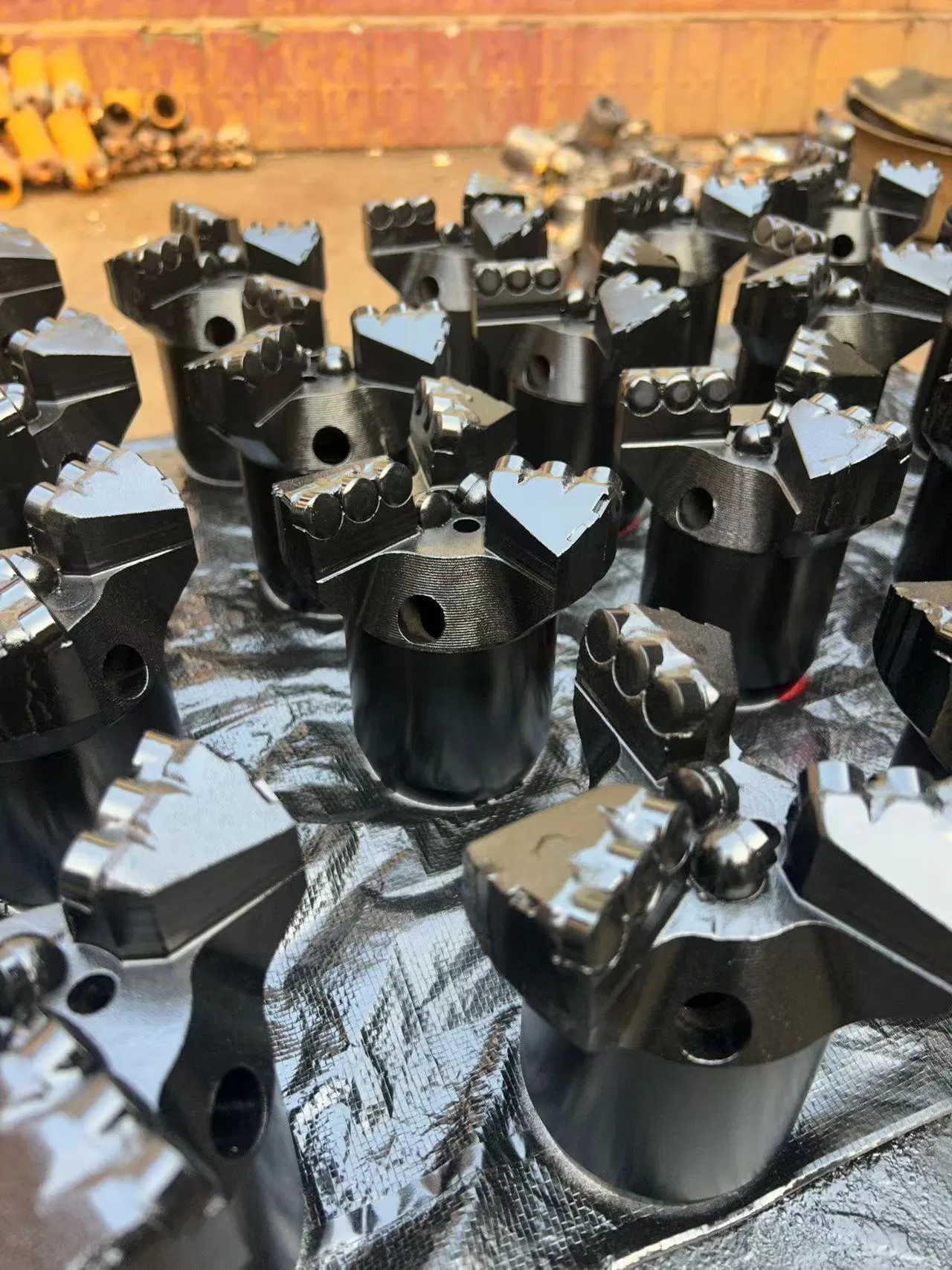 113mm Reinforced PDC Three-Wing Drill Bit