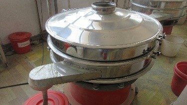 PDC Cutter Manufacturing Step 3 - Filtrating materials for quality control