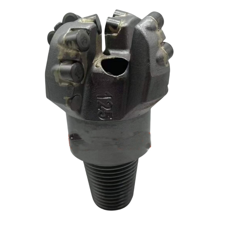 Fs Factory Production 4 Blade PDC Cutters for Mining Drilling Bits