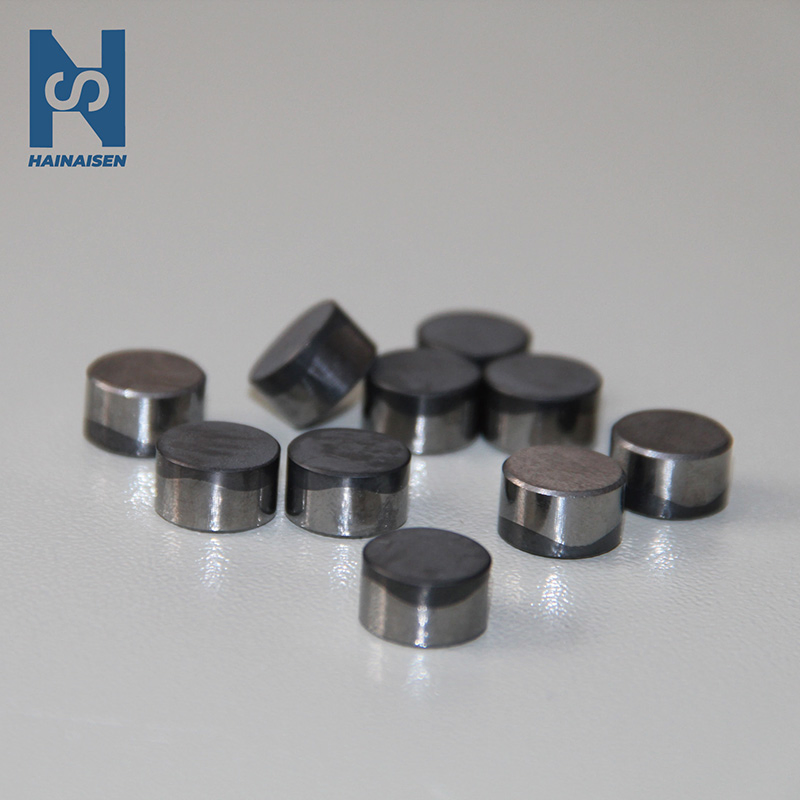 Premium ISO 9001 Certified 1916 PDC Cutter for Global Export