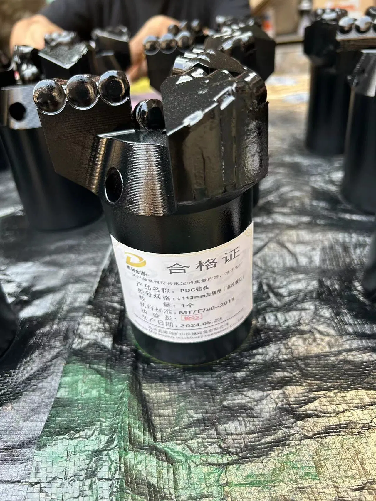 PDC Three-Wing Drill Bit Details