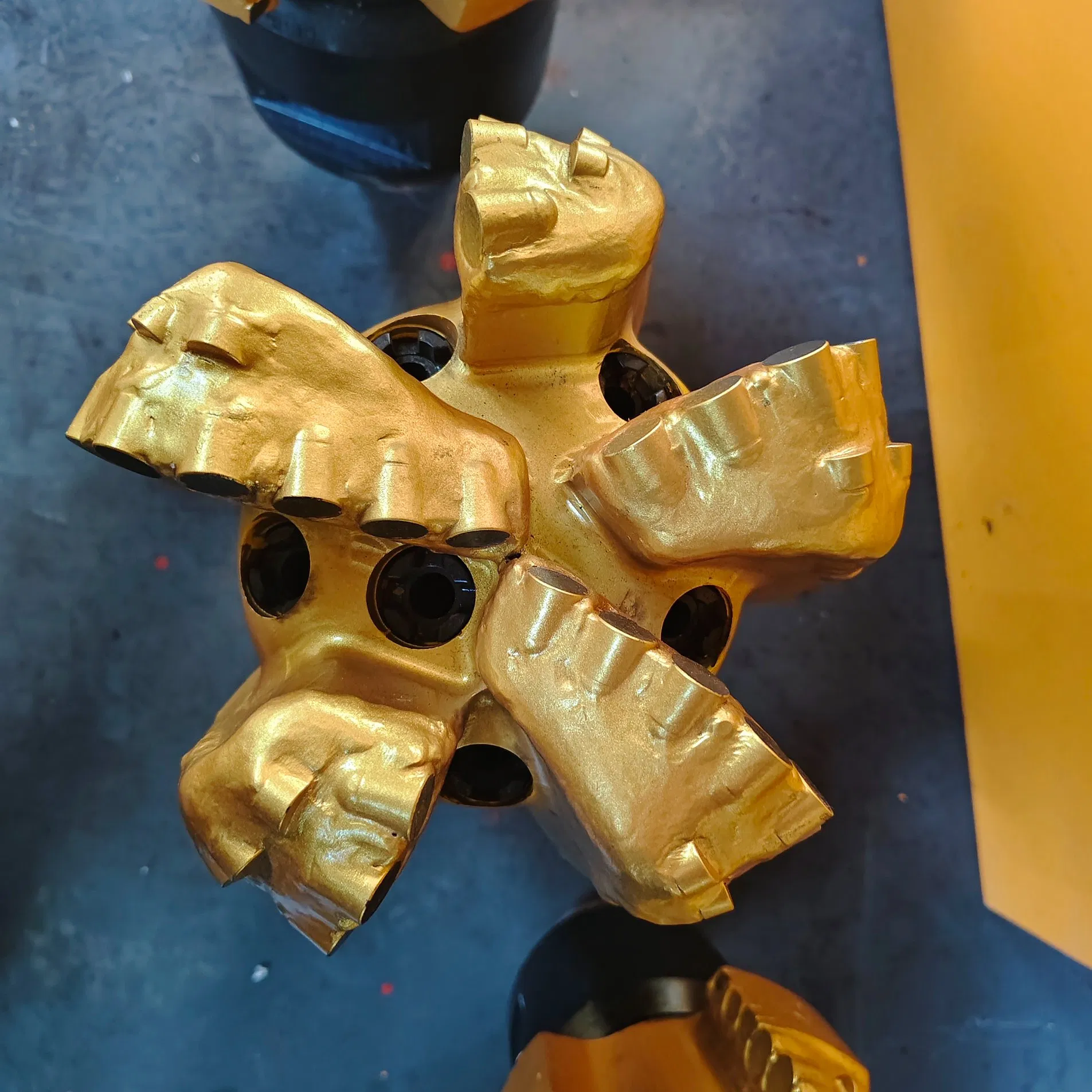 Supports Factory Inspection 9-3/4" Faster Cutting and Wear-Resistant PDC Drill Bits