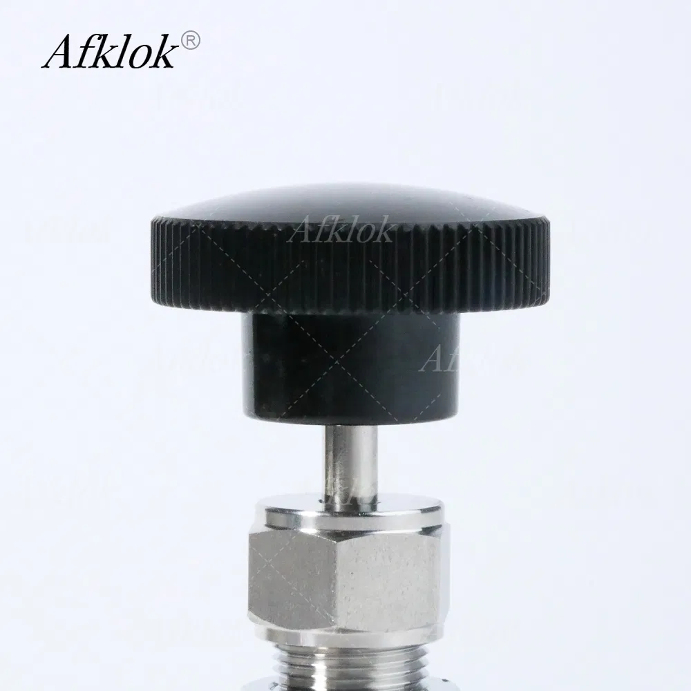 Needle Valve Detail 3