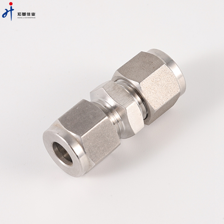 Dual Ferrules Type Compression Fitting Forged by Stainless Steel Od1/8, 1/4, 3/8, 1/2, 3/4, 5/8 Swagelok Fittings