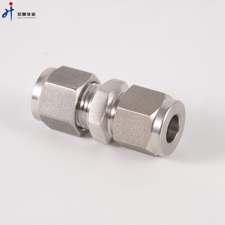 Dual Ferrules Type Compression Fitting Forged by Stainless Steel Od1/8, 1/4, 3/8, 1/2, 3/4, 5/8 Swagelok Fittings