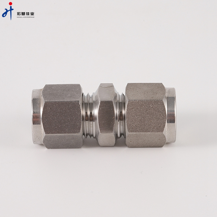 Dual Ferrules Type Compression Fitting Forged by Stainless Steel Od1/8, 1/4, 3/8, 1/2, 3/4, 5/8 Swagelok Fittings