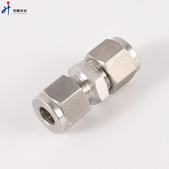 Dual Ferrules Type Compression Fitting Forged by Stainless Steel Od1/8, 1/4, 3/8, 1/2, 3/4, 5/8 Swagelok Fittings