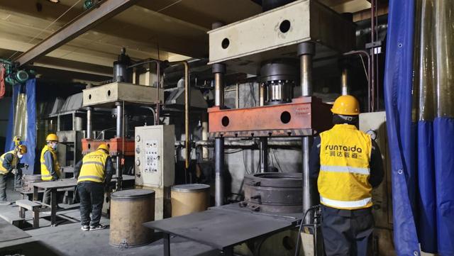 ElvisCast mold design and casting workshop - precision metal casting