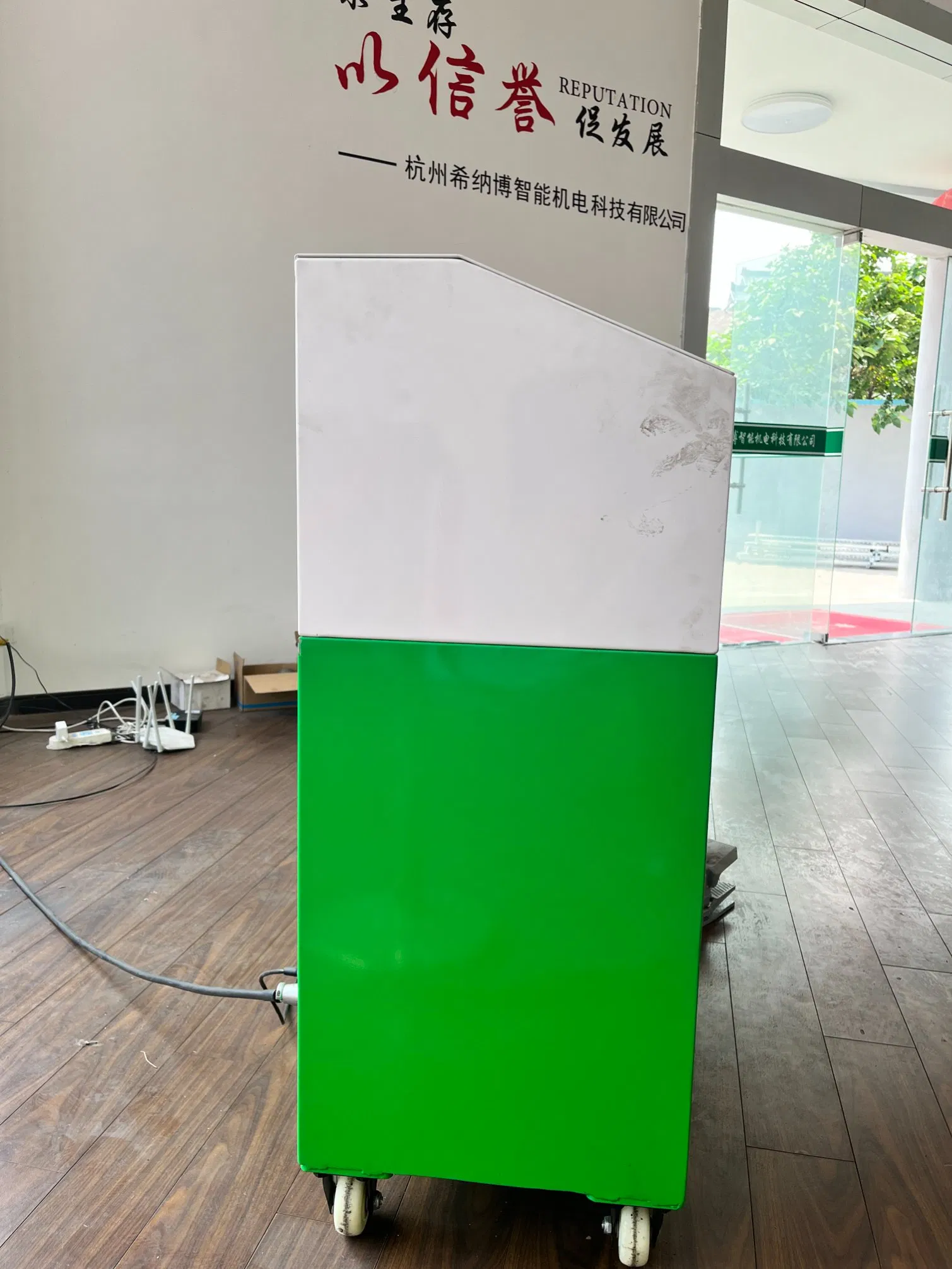 Professionally Designed Multi Functional Durable Threaded Pipe Connector for Industrial Maintenance