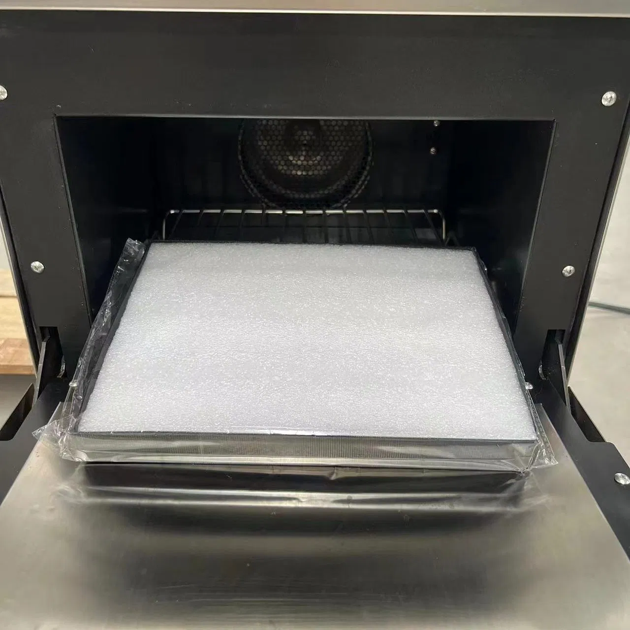 فرن ميكروويف سريع للاستخدام التجاري مع قلاية هوائية حديثة وفعالة ومضغوطة مع convection countertop مدمج من الفولاذ المقاوم للصدأ مع شاشة رقمية قابلة للبرمجة وتقنية العاكس الذكي