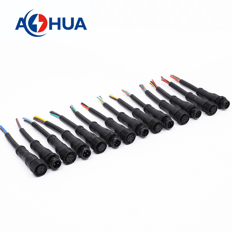 معدن 2 3 4 5 6 8 دبوس ذكر أنثى نظام الطاقة الشمسية تخزين الطاقة موصل 110V 60V موصل كهربائي دائري للطاقة السلكية