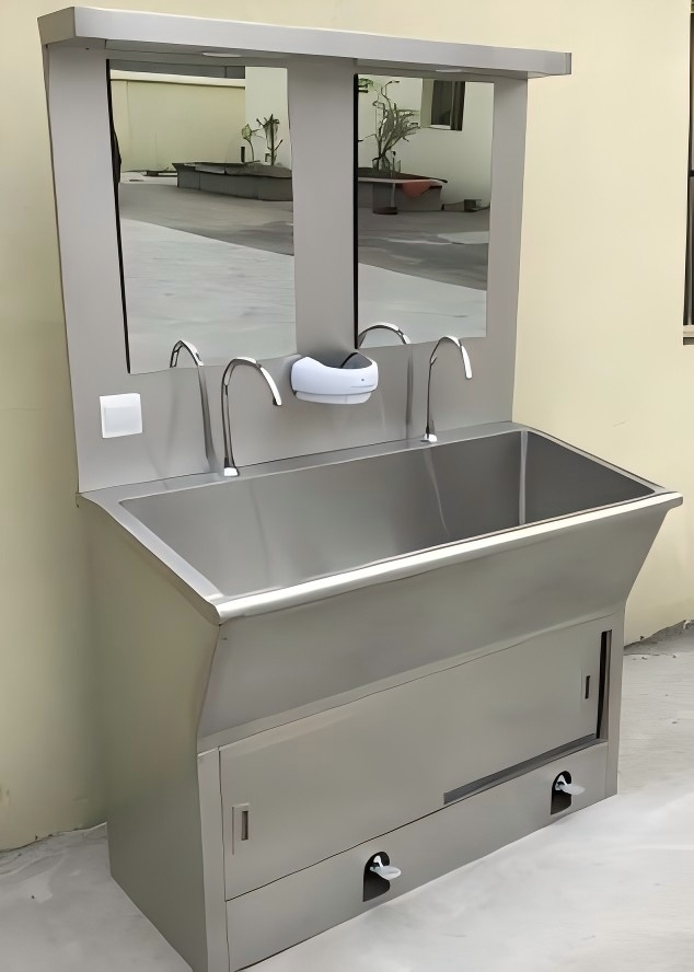 Factory Foot Pedal Hand Wash Sink 304 Stainless Steel Medical Surgical Operating Theatre Scrub Sink for Hospital