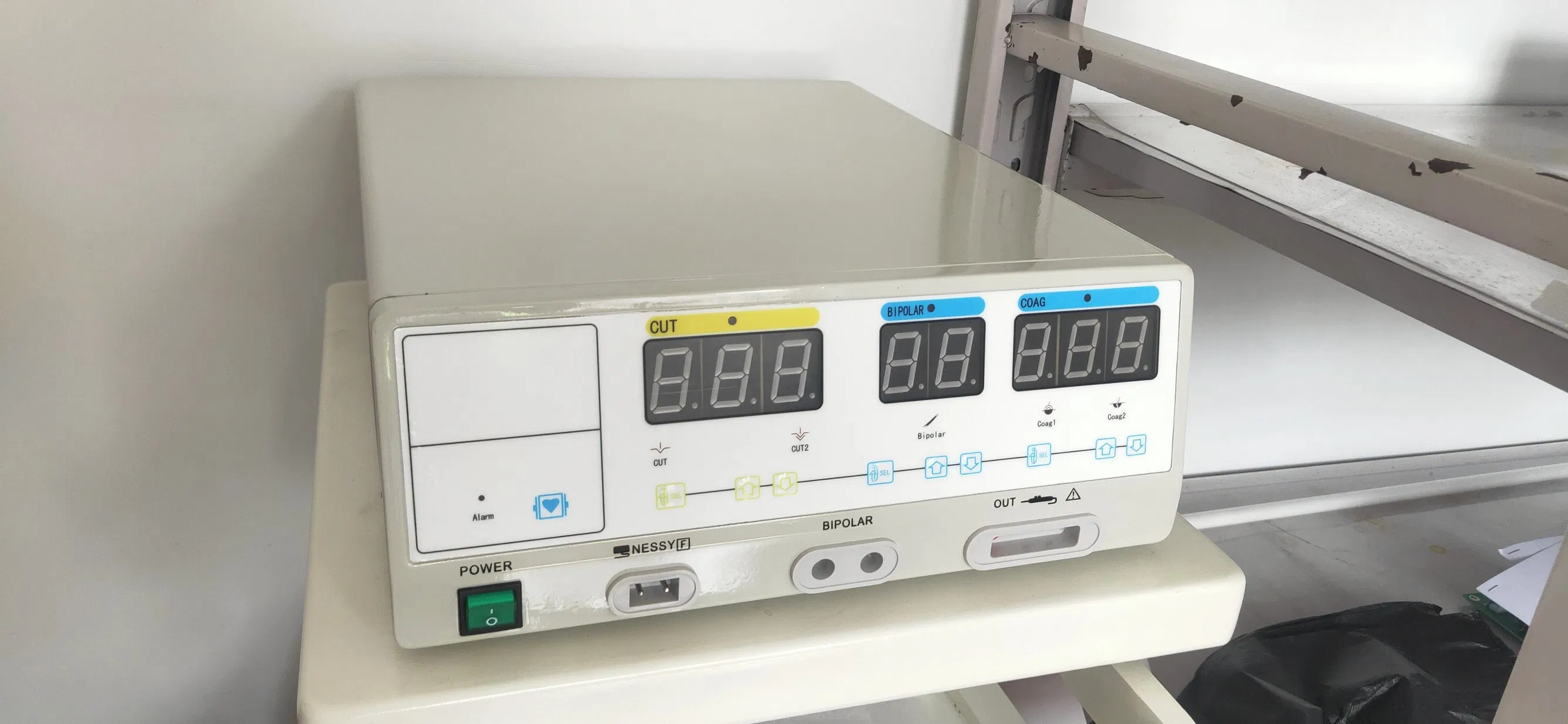 High Frequency Monopolar &amp; Bipolar Surgical Smart Esu Electrosurgical Unit