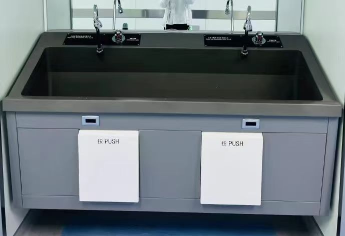 Customized Single Dual Triple Surgical Knee Control Panel Scrub Sink for Hospital