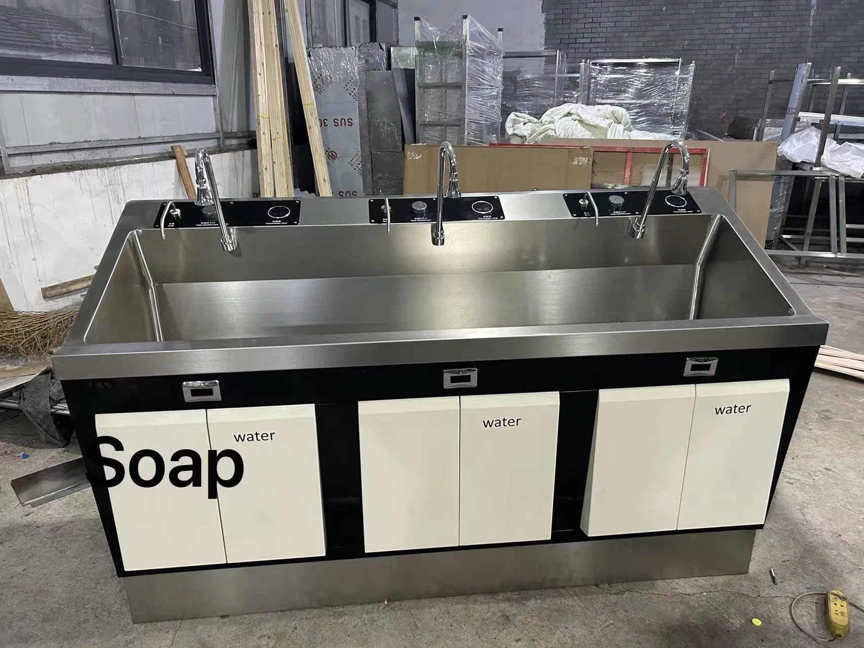 Customized Single Dual Triple Surgical Knee Control Panel Scrub Sink for Hospital