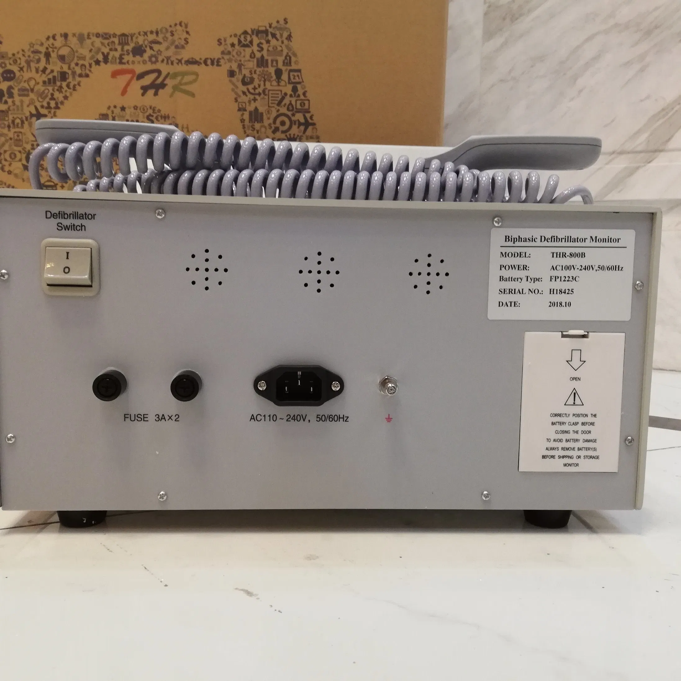 Hospital Automatic Portable Cardiac Defibrillator Machine (THR-MD-800B)