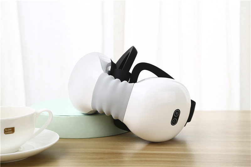Neck massager feature display 4
