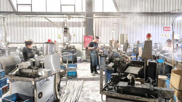 Instalaciones de fabricación Emro Health - Fábrica de glucómetros en Foshan, China