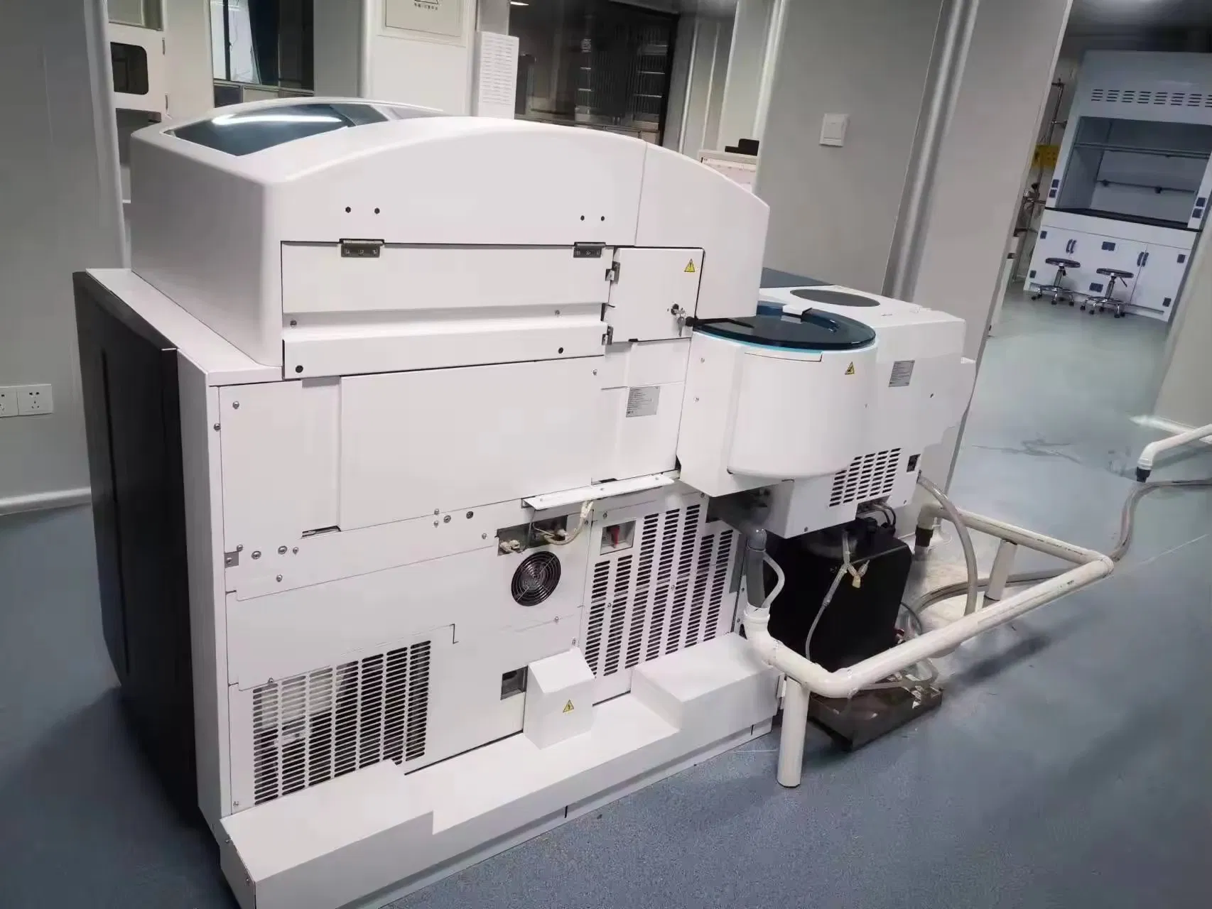 Analizador de Bioquímica Roche C501 Eficiente Usado para Instalaciones Médicas