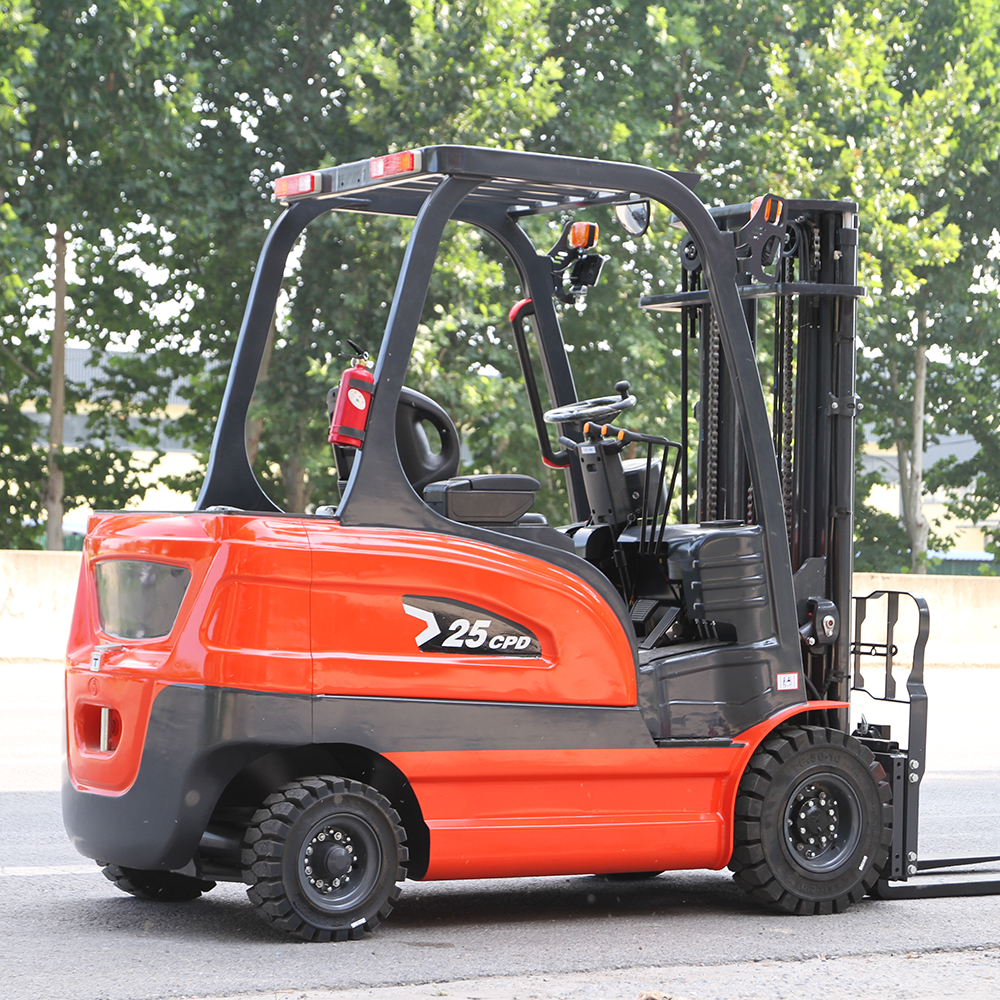 SKY Off Road Forklift 3 Ton Lithium Battery Electric Forklift Long Working Time Forklift For Cargo Handling Logistics