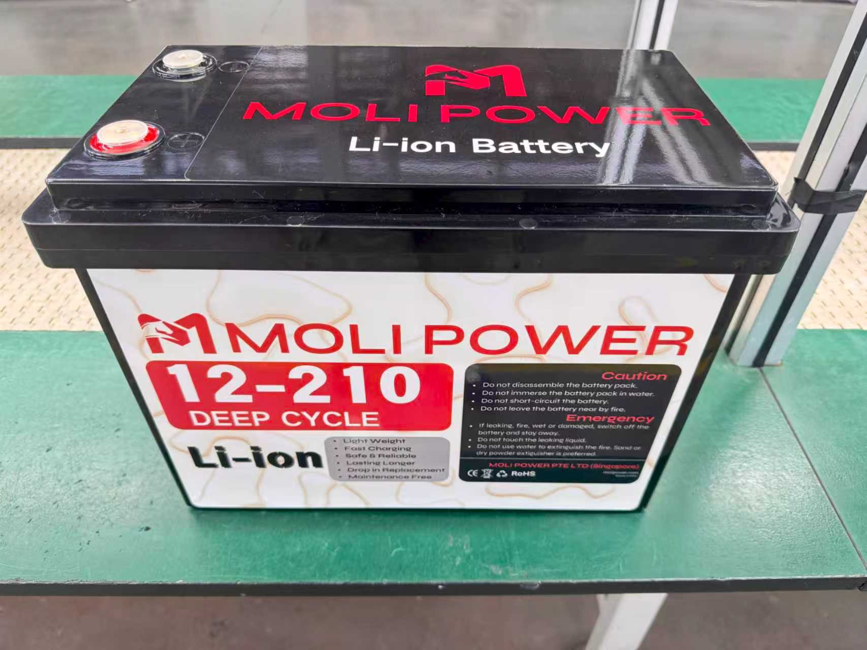 Molipower 12V 200Ah LiFePO4 Lithium Battery 6000 Cycles 5-Year Warranty Replacement Lead-acid Batteries Built-in BMS for RV